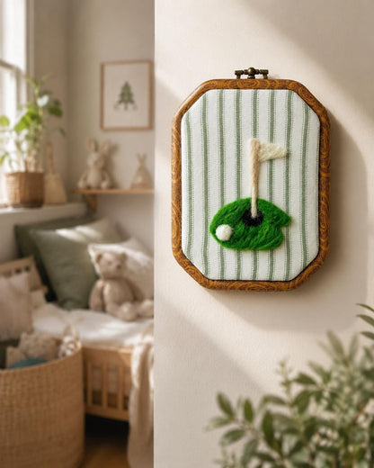 Needle Felted Golf Art, Wool Club Wall Decor, Handmade Golf Lover Home Accent