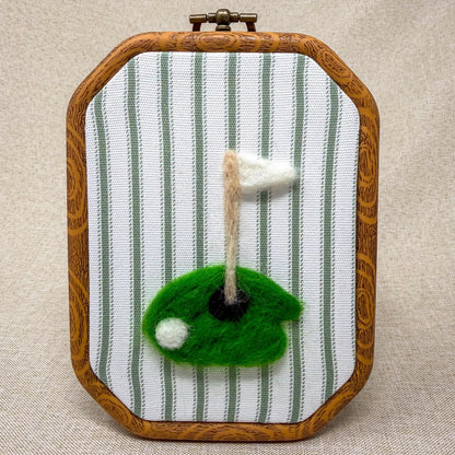 Needle Felted Golf Art, Wool Club Wall Decor, Handmade Golf Lover Home Accent